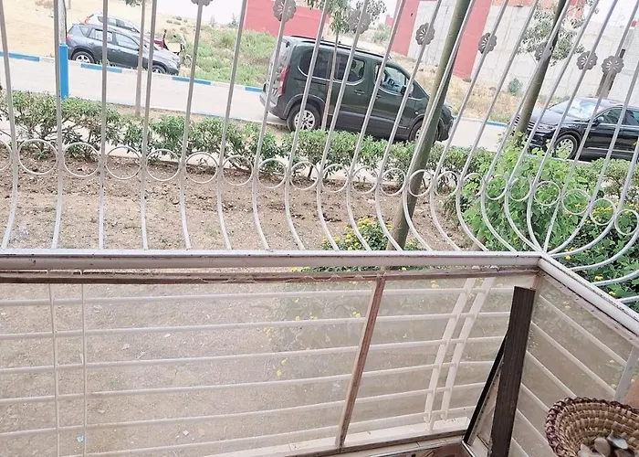 اقامة Rayhana